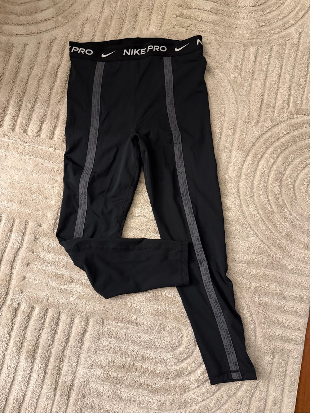 Women Black Athletic Leggings
